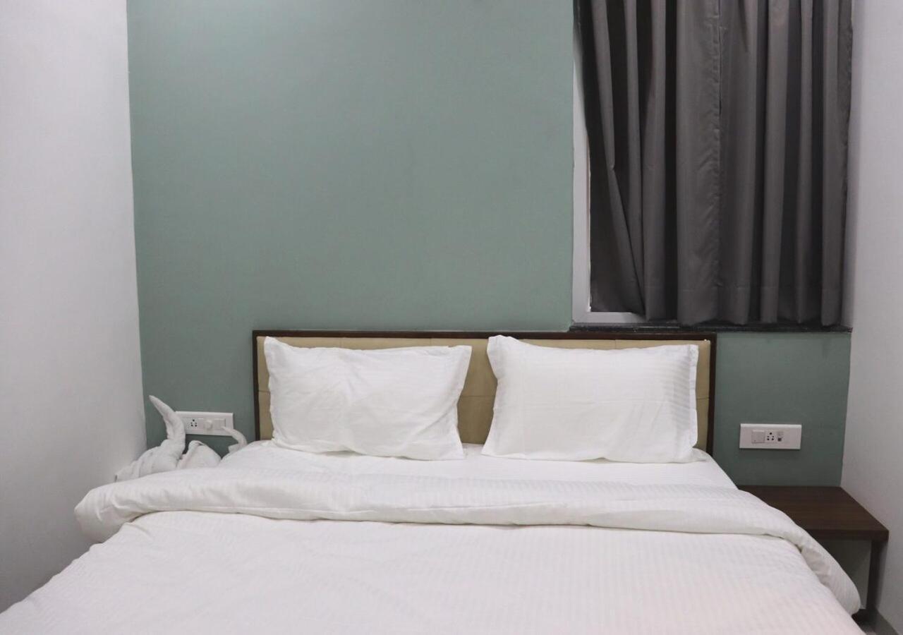Sharman Suites Пуна Экстерьер фото